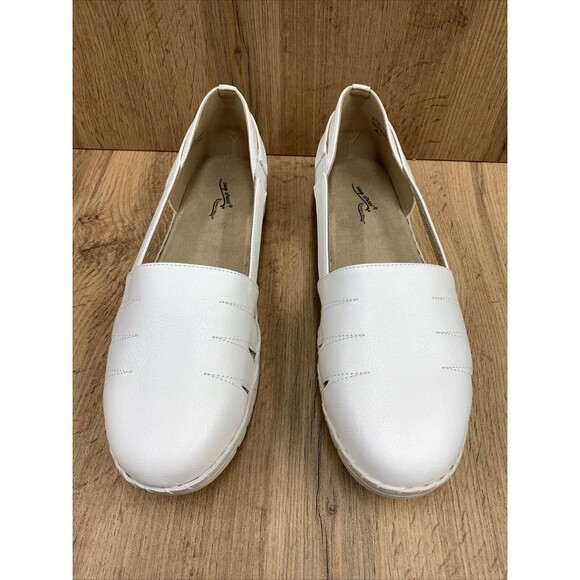 Easy Street Bugsy Slip On Flats Women's Size 11M Egg Shell White 31-7243 - Picture 4 of 15